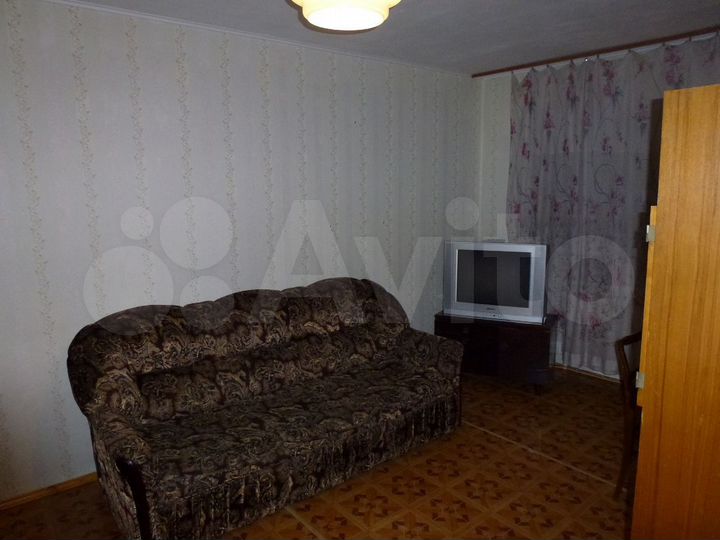 Комната 14 м² в 3-к., 2/5 эт.