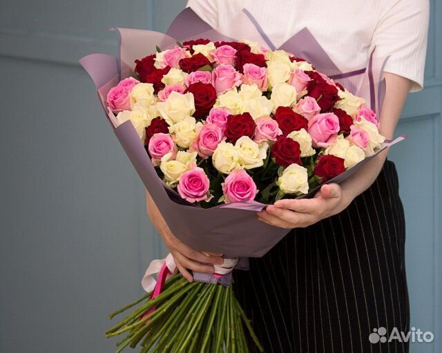 Букет из 75 роз микс 50-60 см (Россия)