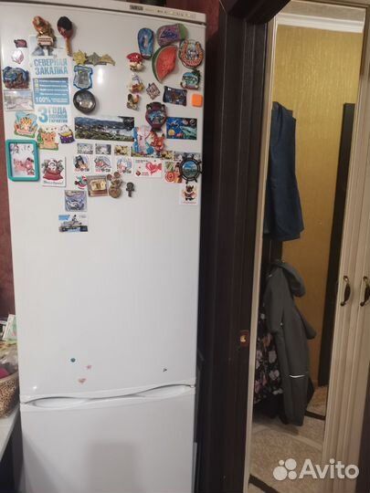 Холодильник атлант двухкамерный