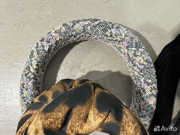 Ободки на голову для волос новые