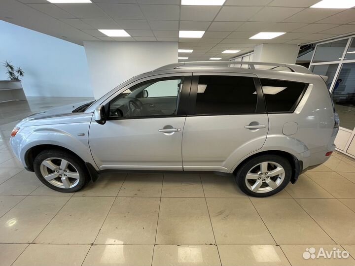 Mitsubishi Outlander 2.4 CVT, 2008, 210 000 км