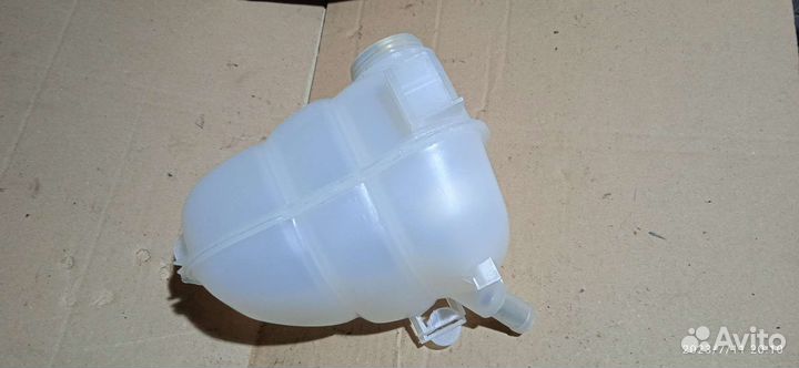 Расширительный бачок Opel Vectra b