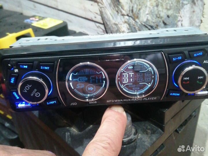 Автомагнитола