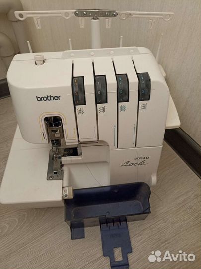 Швейная машина Оверлок brother 3034D