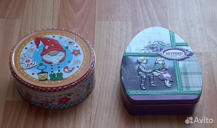 Коробки подарочные металлические