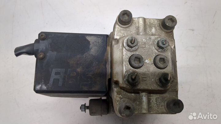 Блок абс, насос Audi 80 (B4), 1993