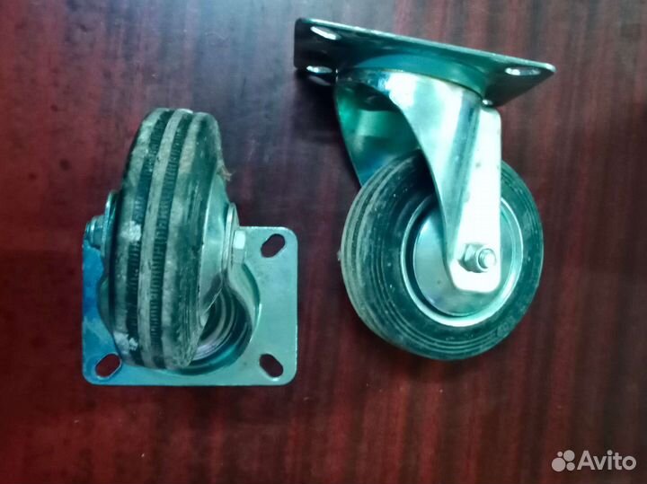 Колеса для тележек и шкафов, в отличном состоянии