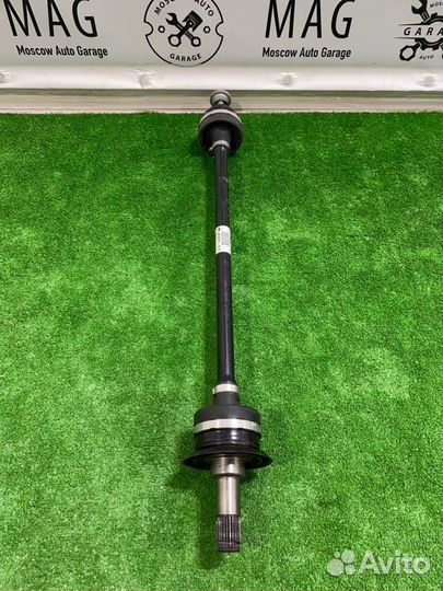 Привод задний правый Bmw 5 G31 B47B20A 2017