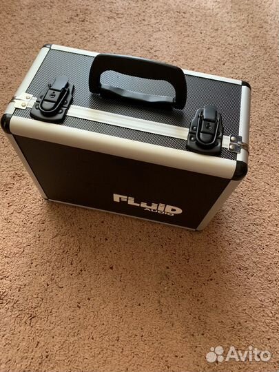 Микрофон Студийный Fluid audio axis