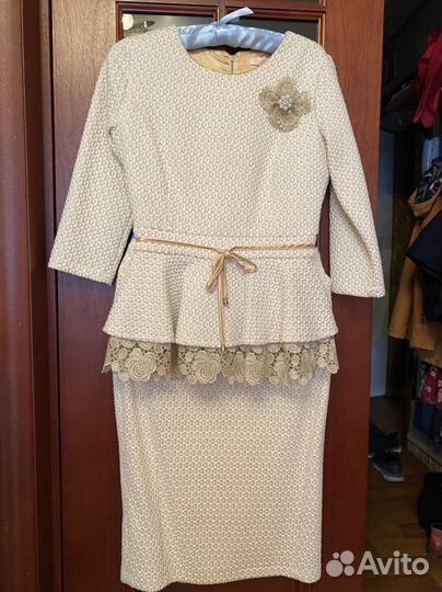 Вечернее платье