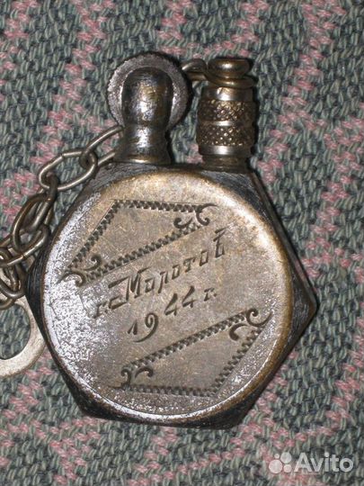 Зажигалки 2шт