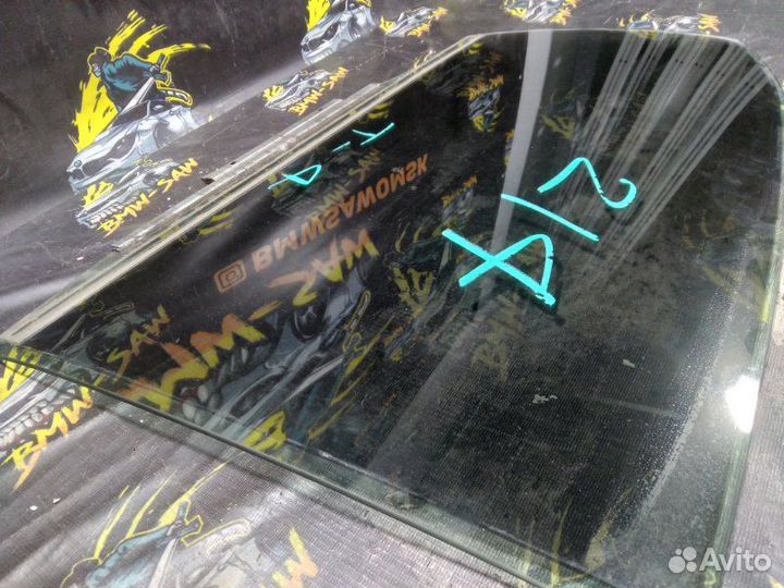 Стекло двери задней правое Toyota Camry ACV40