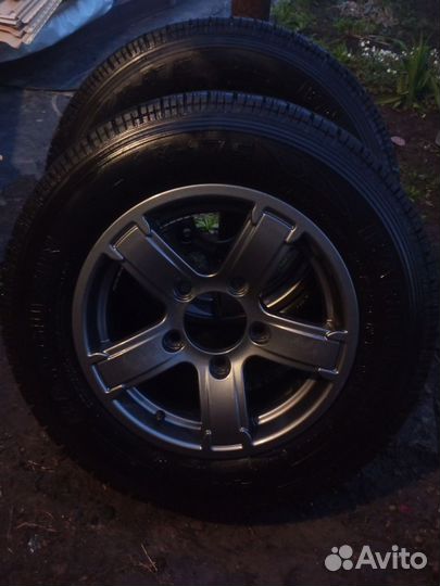 Accelera Beta 4/4.5 R15 80B