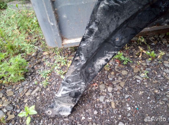 Крыло Toyota Rav4 2020