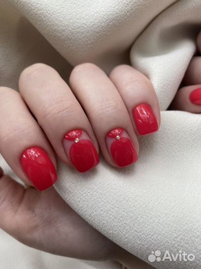 Маникюр Педикюр