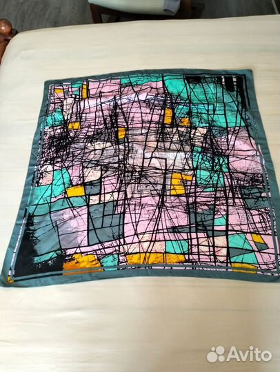 Платок натуральный шелк новый