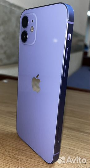 iPhone 12, 64 ГБ
