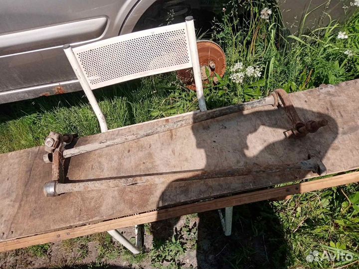 Торсион правый Volkswagen Transporter Т4