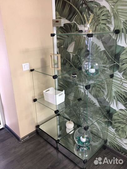 Стеклянная витрина сборная