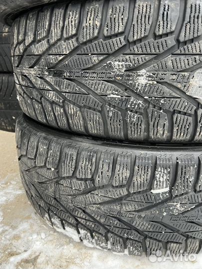 Nokian Tyres Hakkapeliitta R2 SUV 235/60 R18 107R