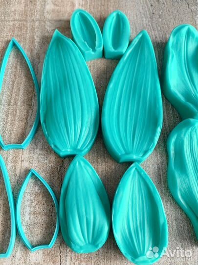 Вайнеры и каттеры для лилии