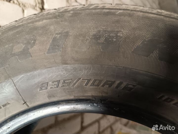 Triangle TR257 235/70 R16