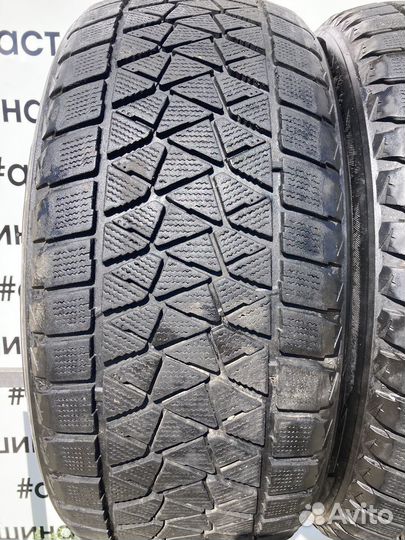 Bridgestone Blizzak DM-V2 255/50 R19