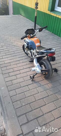 Детский электромобиль