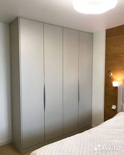 Шкаф встроенный / распашной