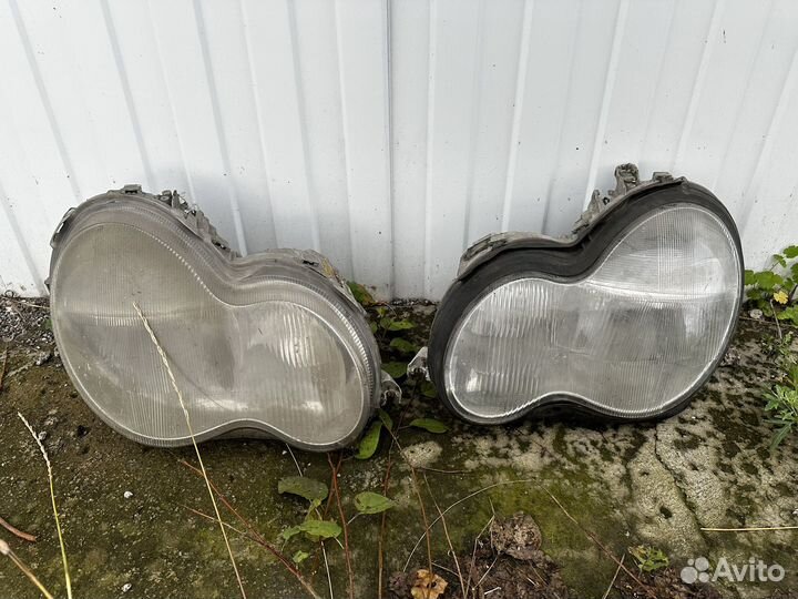 Фары mercedes C klass