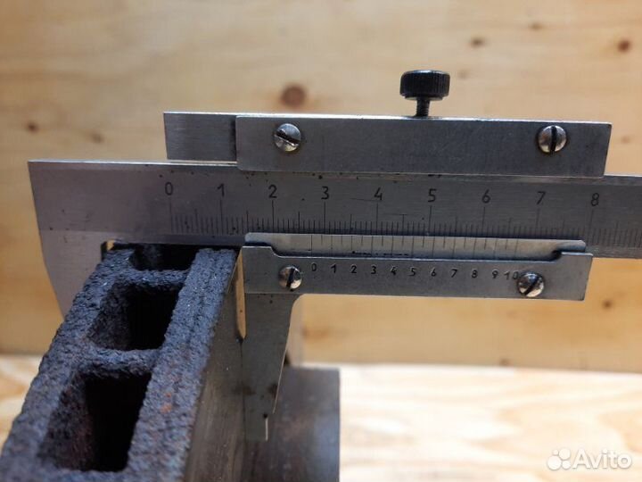 Диск тормозной передний левый Toyota Ipsum ACM26W