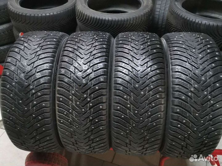 Nokian Tyres Hakkapeliitta 8 235/50 R18