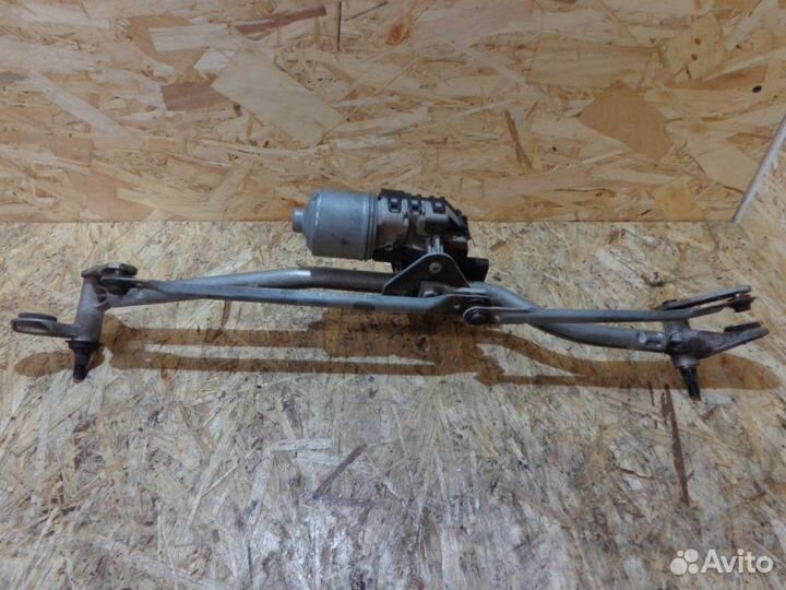 Трапеция стеклоочистителей Audi A4 B7 AUK