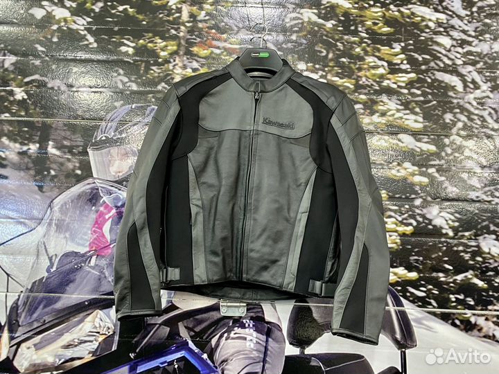 Мотокуртка Kawasaki leather jacket M