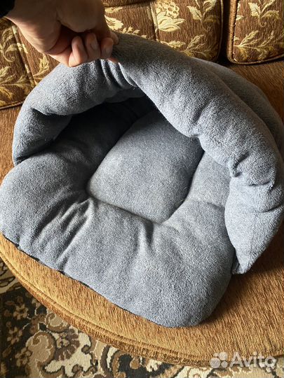 Лежанка для кошек