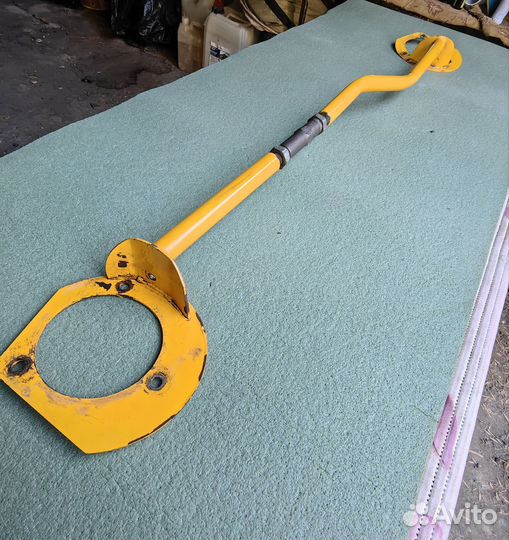 Растяжка передних стоекКалина 1,2 гранта