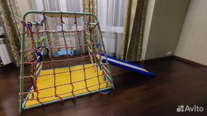 Детский спортивный комплекс 