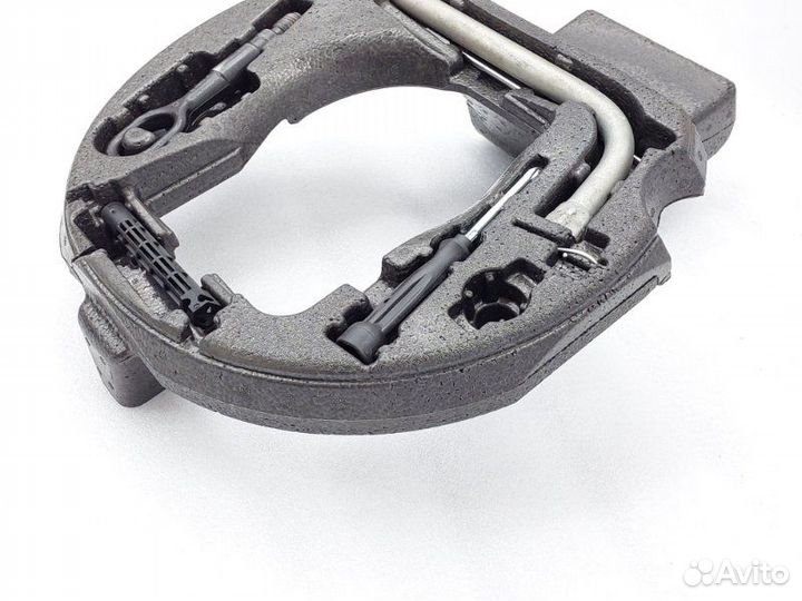 Ящик для инструментов Audi A6 C7 cyga 2016