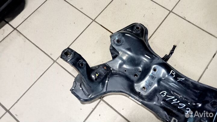 Подрамник Киа Рио