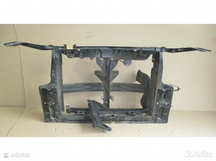 Рамка радиатора на nissan serena C26 MR20DD