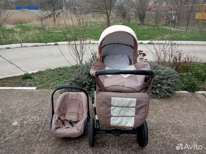 Детская коляска