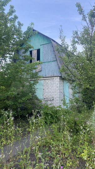 Дача 20 м² на участке 6 сот.