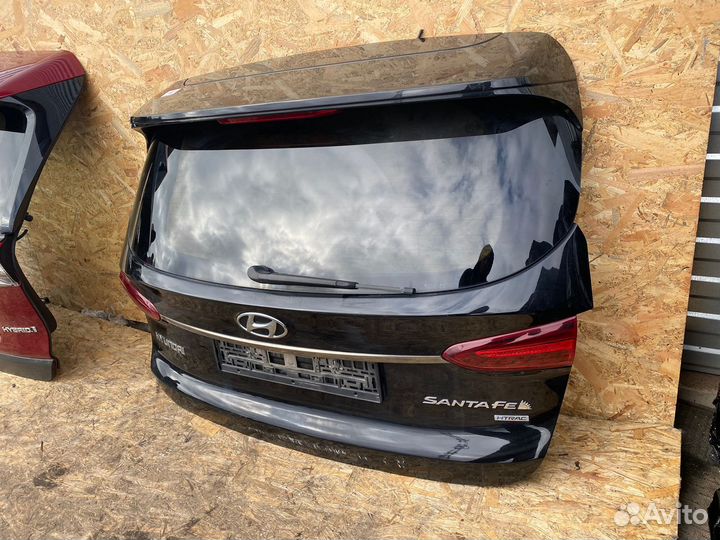 Крышка багажника Хендай Санта Фе 4 тм
