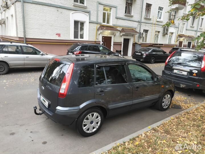 Ford Fusion 1.6 AT, 2006, 195 000 км