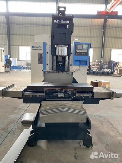 Вертикальный обрабатывающий центр с чпу MetalTec