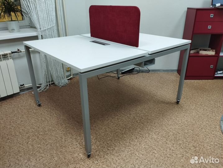 Офисная мебель бу стол, стелллажи, тумба