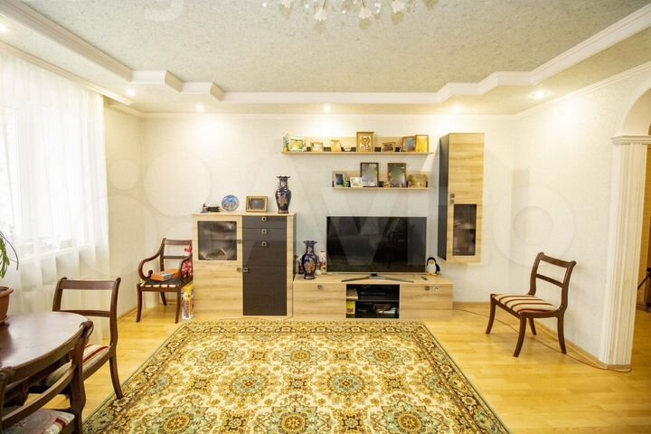 3-к. квартира, 112 м², 2/9 эт.