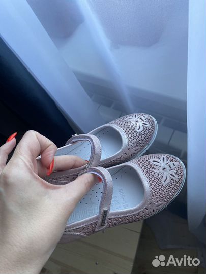 Туфли для девочки 27