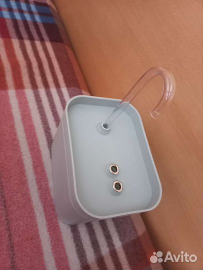 Фонтан поилка для кошек