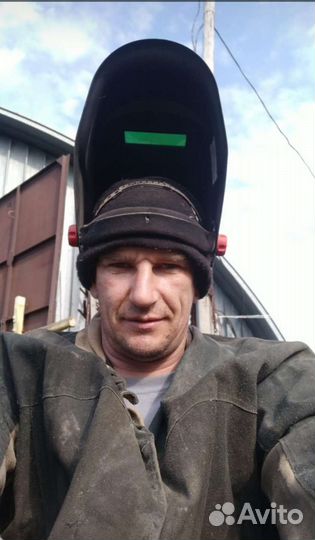 Водитель, механизатор - комбайнер, сварщик